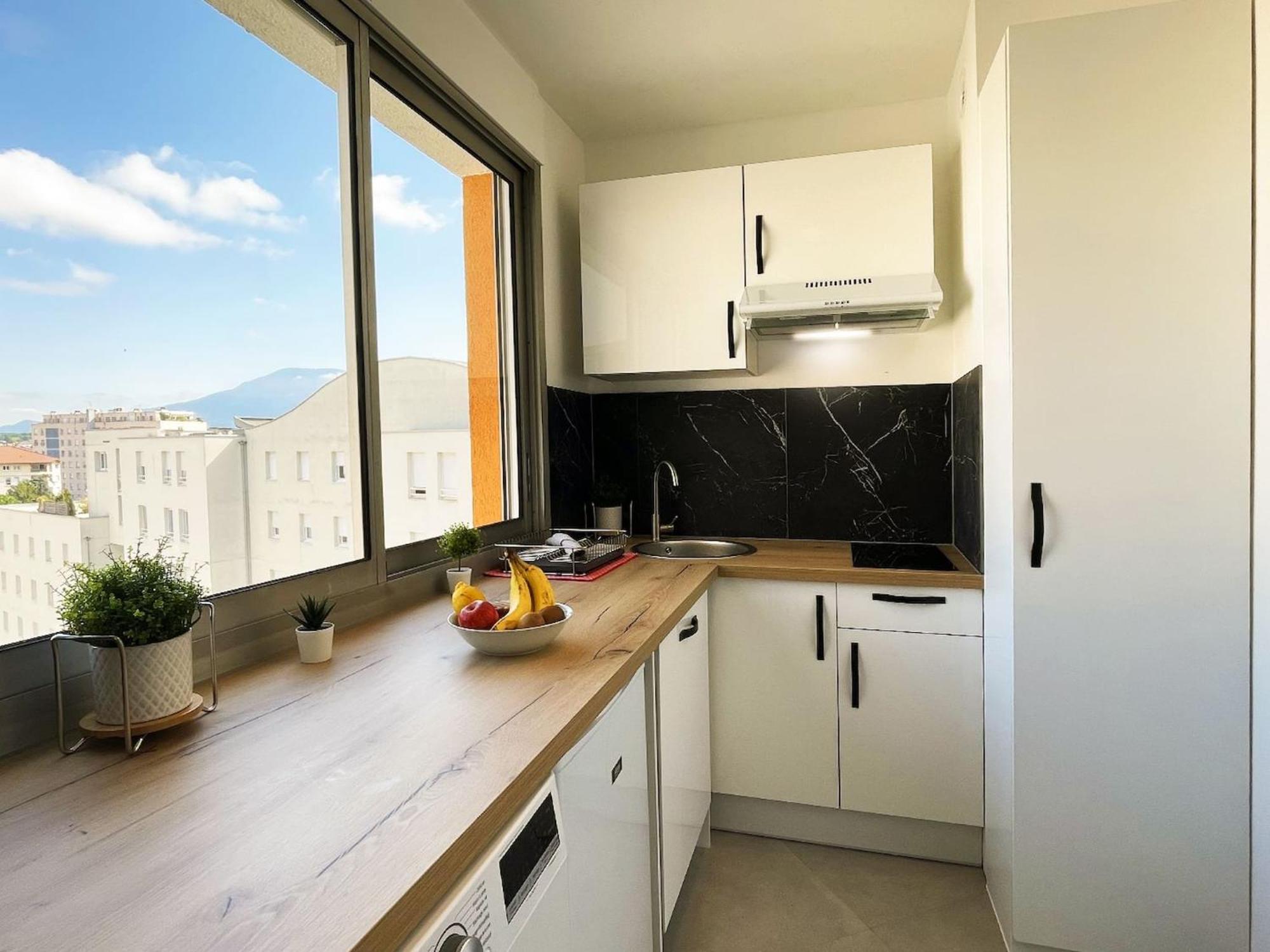 Homey Superchill - Appartement Moderne Et Tout Equipe - Netflix Et Wifi Inclus - Situe En Hyper-Centre - Proche Geneve Annemasse Zewnętrze zdjęcie
