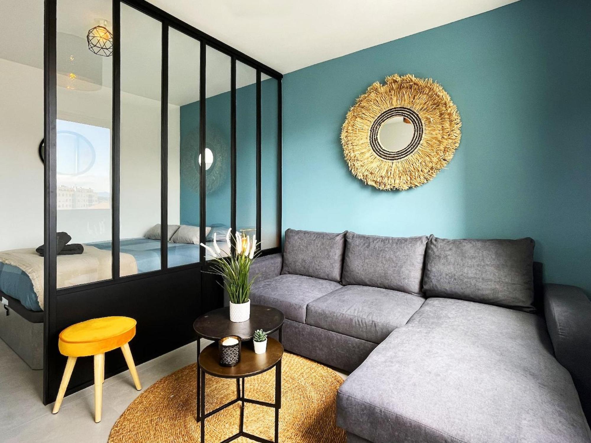 Homey Superchill - Appartement Moderne Et Tout Equipe - Netflix Et Wifi Inclus - Situe En Hyper-Centre - Proche Geneve Annemasse Zewnętrze zdjęcie